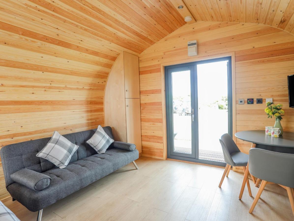 Caban Cariad Holyhead Exteriör bild